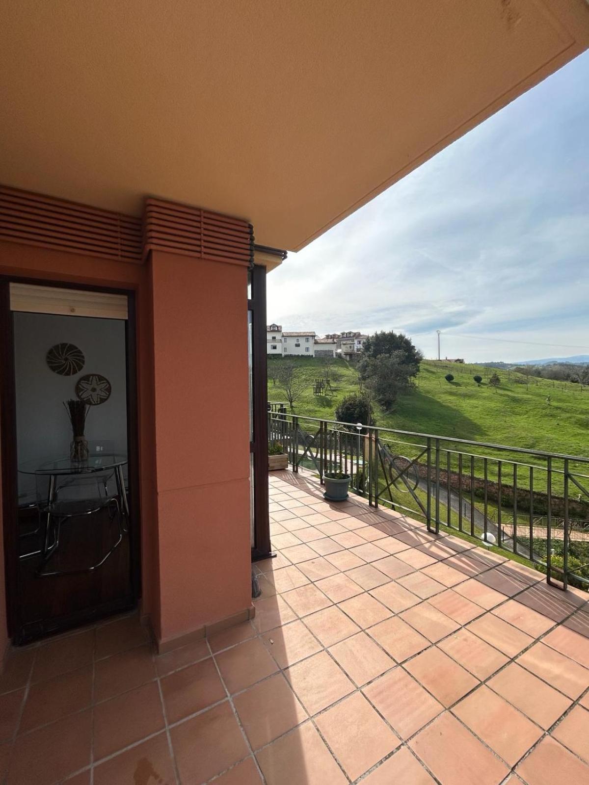 La Terraza Apartment Comillas Luaran gambar