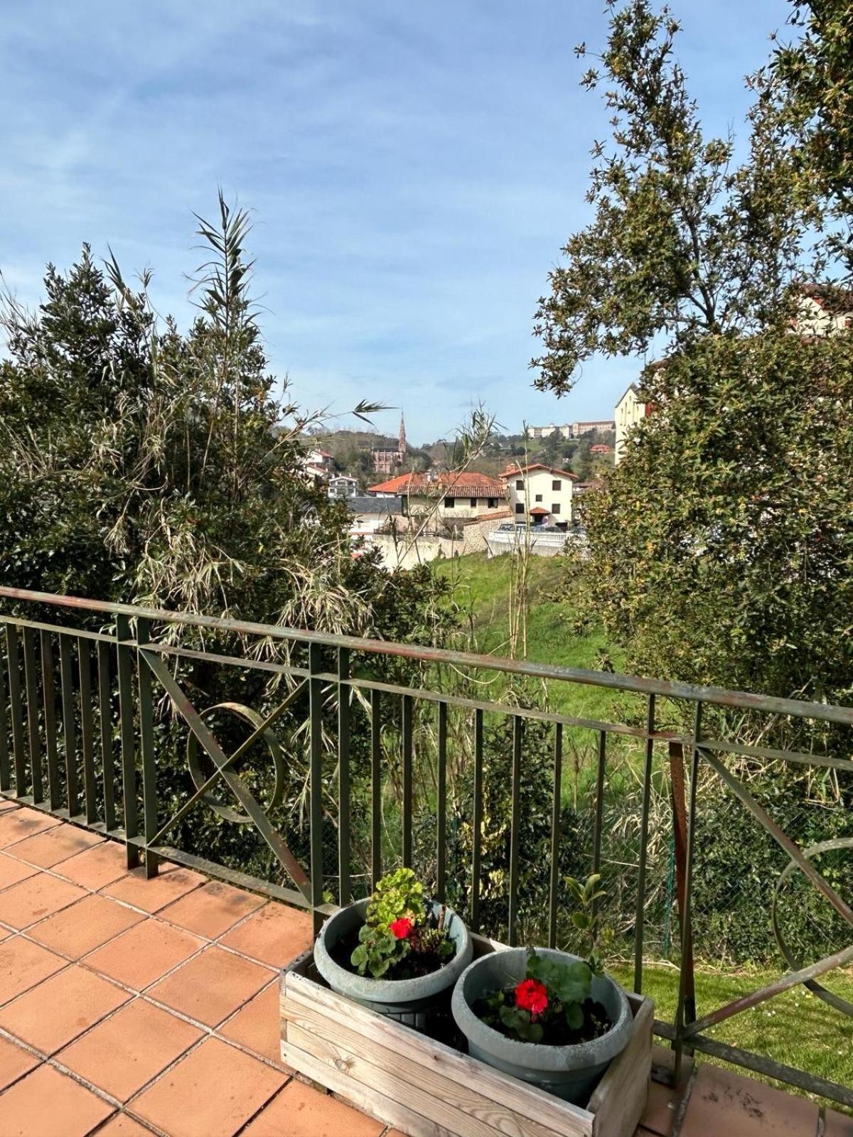 La Terraza Apartment Comillas Luaran gambar