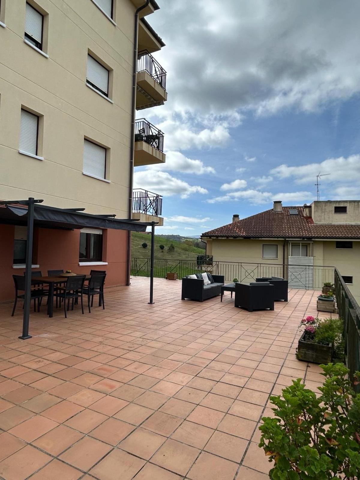 La Terraza Apartment Comillas Luaran gambar